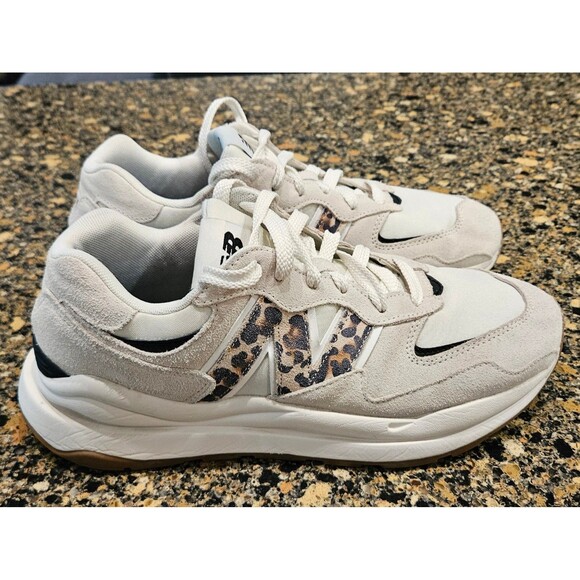 New Balance 57/40 Sea Salt Leopard Grey Gum Sole Shoes Womens Size 11 Width B - Picture 2 of 14